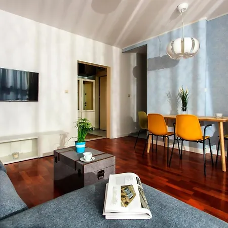 Comfy Apartment Dobra 54 Warsaw Exterior photo